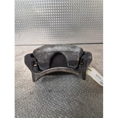 Etrier de frein avant gauche Renault MEGANE IV 3-5 portes 1.5 dci 110 (2015)