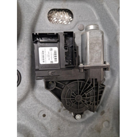 Mecanisme  moteur lève-glace avant droit Vw TOURAN 1.6 tdi (2010-2015) 5 portes