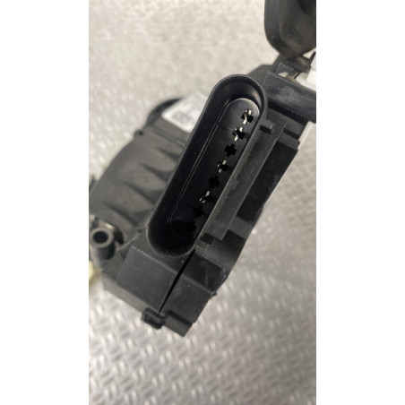 Serrure porte avd Ford ECOSPORT 1.5 tdci (2013)