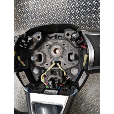 Volant de direction Renault MEGANE IV 3-5 portes 1.5 dci 110 (2015)
