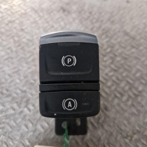 Interrupteur commande de frein a main Renault MEGANE IV 3-5 portes 1.5 dci 110 (2015)