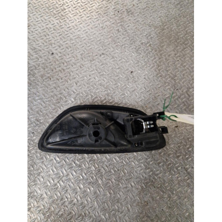 Poignee int porte ard Renault MEGANE IV 3-5 portes 1.5 dci 110 (2015)