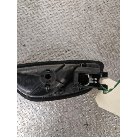 Poignee int porte arg Renault MEGANE IV 3-5 portes 1.5 dci 110 (2015)
