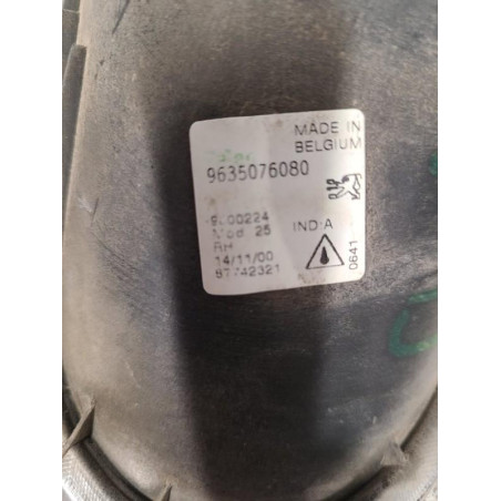 Phare antibrouillard avant gauche Peugeot 206 3-5 portes 2.0 hdi 90 (1999-2009) 5 portes