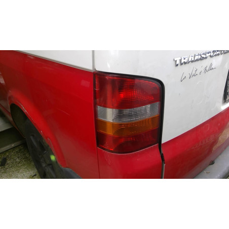 Feu arrière gauche VOLKSWAGEN TRANSPORTER LONG 2.5 TDI COMBI LONG  TRANSPORTER LONG 2.5 TDI COMBI LONG