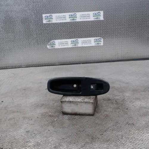 Commande lève-glace porte avant droite Alfa romeo 159 Sportwagon 1.9 jtdm 8v (2006-2011)