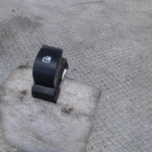 Commande lève-glace porte avant droite Fiat PUNTO EVO 1.3 d multijet (2009-2012) 3 portes