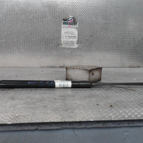 Verin gauche hayon Audi A3 Sportback 1.9 tdi (2004-2010)