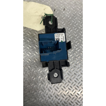 Interrupteur commande de frein a main Peugeot 308 II 2.0 bluehdi 150 (2013-2021)
