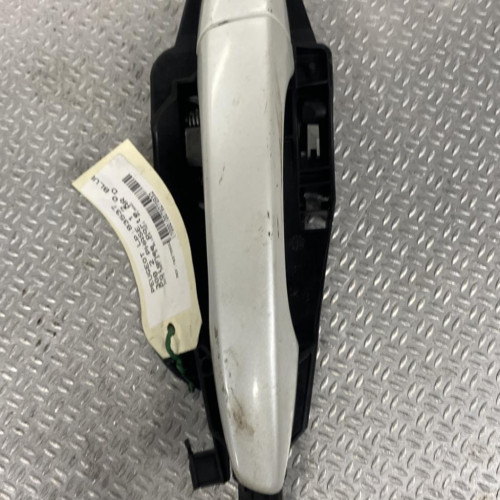 Poignee ext porte ard Peugeot 308 II 2.0 bluehdi 150 (2013-2021)