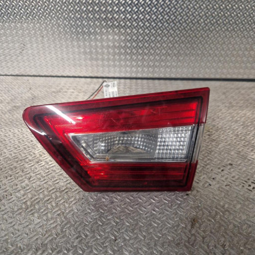 Feu arrière intérieur droit Renault CLIO IV 1.5 dci 75 (2012) 5 portes