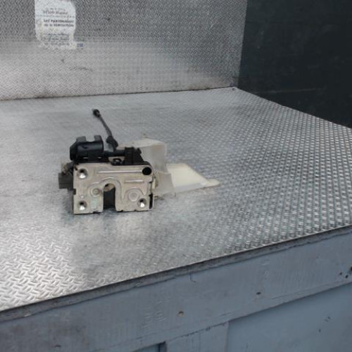 Serrure porte avg Renault CLIO II 1.9 d (1998-2005)
