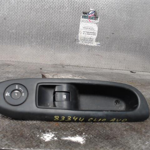 Commande lève-glace porte avant droite Renault CLIO II 1.5 dci (2001-2009) 3 portes