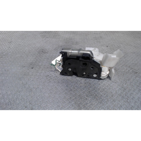 Serrure porte avg Audi A1 1.6 tdi (2011-2015)