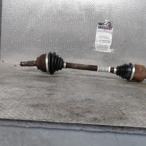 Transmission avant gauche Peugeot 2008 I 1.2 thp 110 - puretech 110 (2015) 5 portes