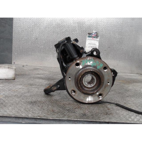 Pivot avd Peugeot 2008 I 1.2 thp 110 - puretech 110 (2015) 5 portes