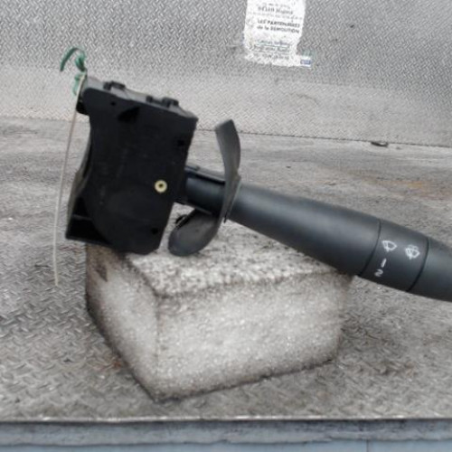 Commande essuie glace Dacia LOGAN EXPRESS 1.5 dci (2009)
