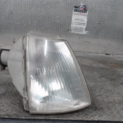 Clignotant droit Renault CLIO I 1.2 (1990-1998) 5 portes