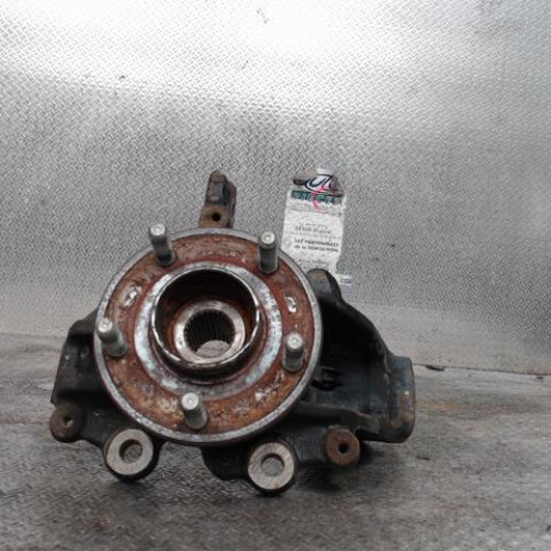 Pivot avd Ford FOCUS III A trois volumes 1.6 tdci (2010)