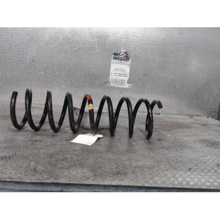 Ressort amortisseur ard Ford FOCUS III A trois volumes 1.6 tdci (2010)