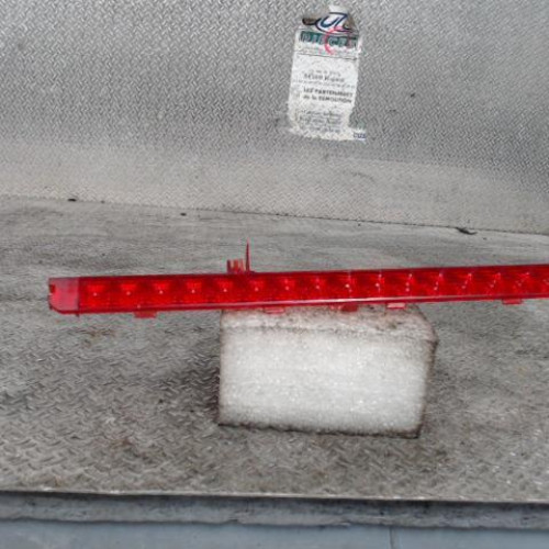 Feux stop supplementaire Skoda FABIA II 1.2 tdi (2010-2014)