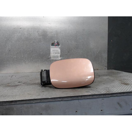 Volet de trappe carburant Renault MEGANE IV 3-5 portes 1.5 dci 110 (2015)