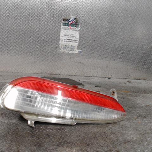 Feu brouillard central arrière Fiat PUNTO EVO 1.3 d multijet (2009-2012) 3 portes