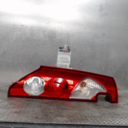 Feu arrière gauche Renault KANGOO Express 1.5 dci 85 (2008)