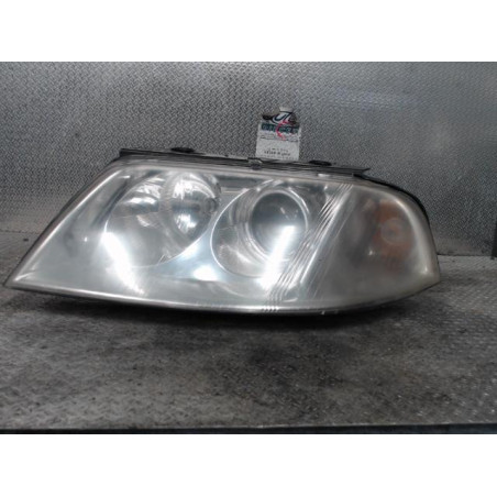 Phare gauche Vw PASSAT B5.5 1.9 tdi (2000-2005)