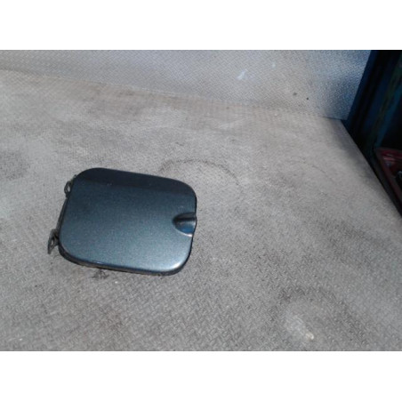 Volet de trappe carburant Dacia LOGAN EXPRESS 1.5 dci (2009)