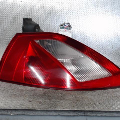 Feu arrière gauche Renault MEGANE II 1.6 16v (2002-2008)
