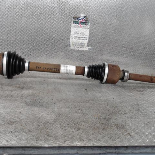 Transmission avant droite Peugeot 208 I 1.6 hdi (2012)