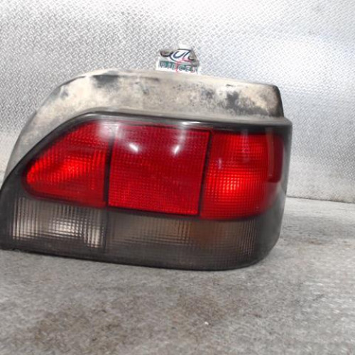 Feu arrière droit Renault CLIO I 1.2 (1996-1998)