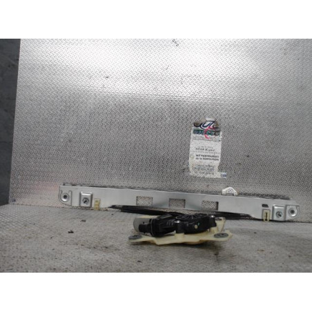 Mecanisme  moteur lève-glace avant droit Renault MASTER III Autobus-Autocar 2.3 dci 125 fwd (2011)