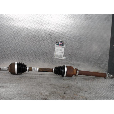 Transmission avant droite Renault TWINGO II 1.5 dci 90 (2010)