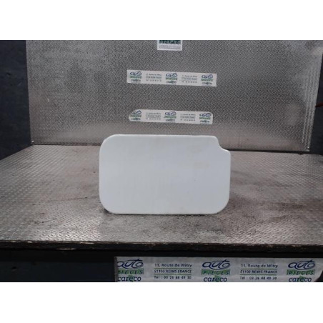 Volet de trappe carburant Renault EXPRESS Camionnette-Monospace 1.5 blue dci 75 (2021)