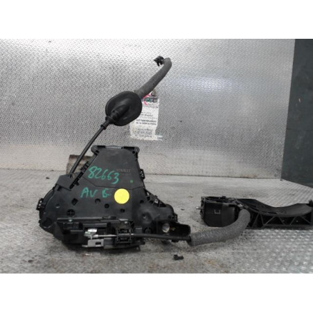 Serrure porte avg Renault CAPTUR II Tce 130 (2020)
