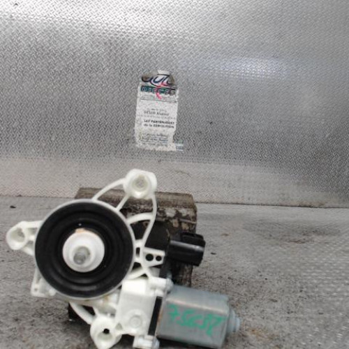 Moteur leve-vitre avg Renault CAPTUR II Tce 130 (2020)