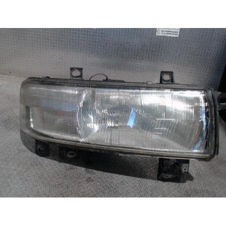 Phare droit Renault MASTER II Camion plate-forme-Châssis 2.2 dci 90 (2000)