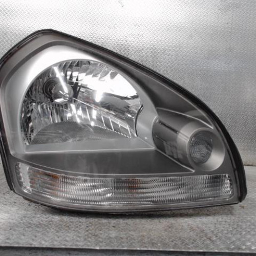 Phare droit HYUNDAI TUCSON 1  0