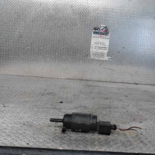 Pompe lave-glace avant Mercedes-benz VITO Autobus-Autocar 109 cdi (2006)