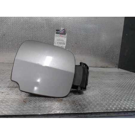 Volet de trappe carburant Renault CLIO III Grandtour 1.5 dci (2007-2012)