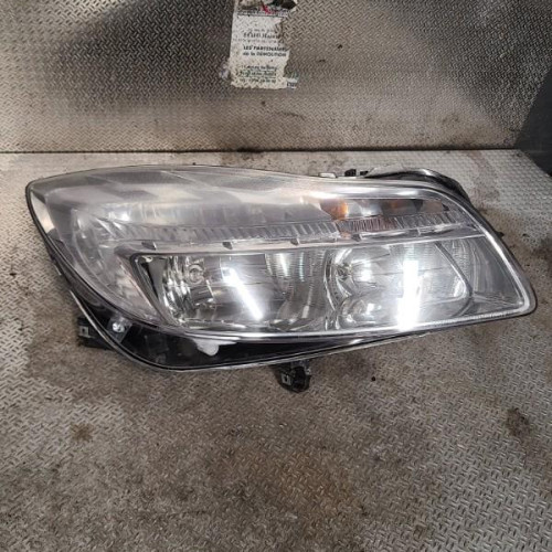Phare droit Opel INSIGNIA A A trois volumes 2.0 cdti (2013-2017)