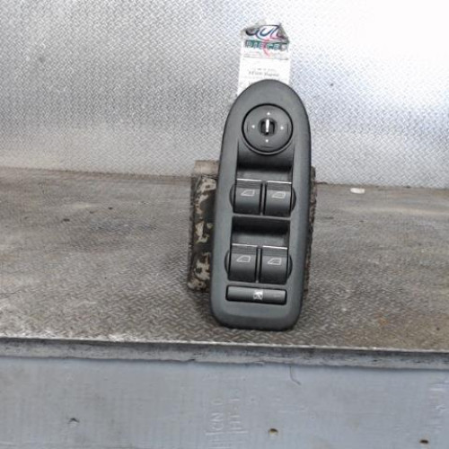 Commande lève-glace porte avant gauche Ford C-MAX 1.6 tdci (2007-2010) 5 portes