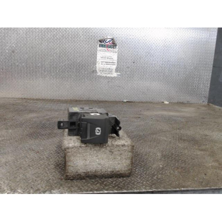 Interrupteur commande de frein a main Renault LAGUNA III 1.5 dci (2007-2015) 5 portes