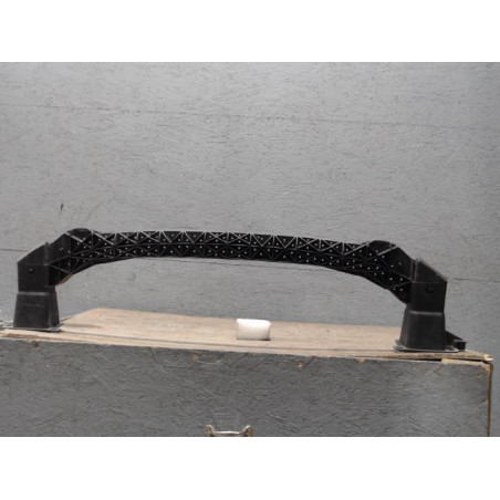 Absorbeur pare-choc av Citroën C4 II 1.6 hdi 115 (2012)