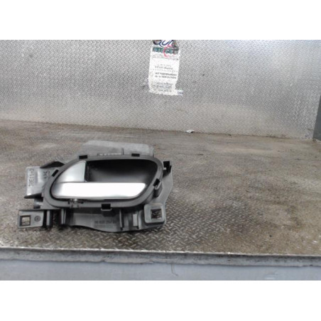 Poignee int porte avg Peugeot 508 I 2.0 hdi (2010-2018) 4 portes