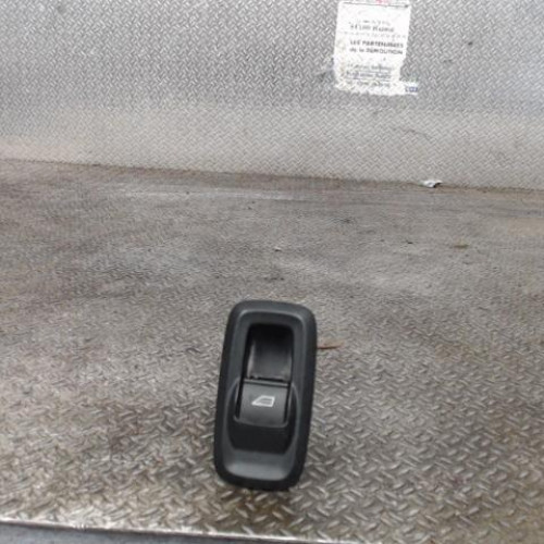 Commande lève-glace porte avant droite Ford FIESTA VI 1.4 tdci (2010-2012) 3 portes