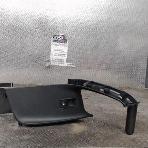 Commande lève-glace porte avant droite Seat IBIZA IV 1.2 tdi (2010-2015)