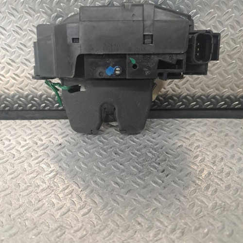 Moteur electrique de hayon-coffre Citroën C3 AIRCROSS II 1.2 puretech 110 (2017)